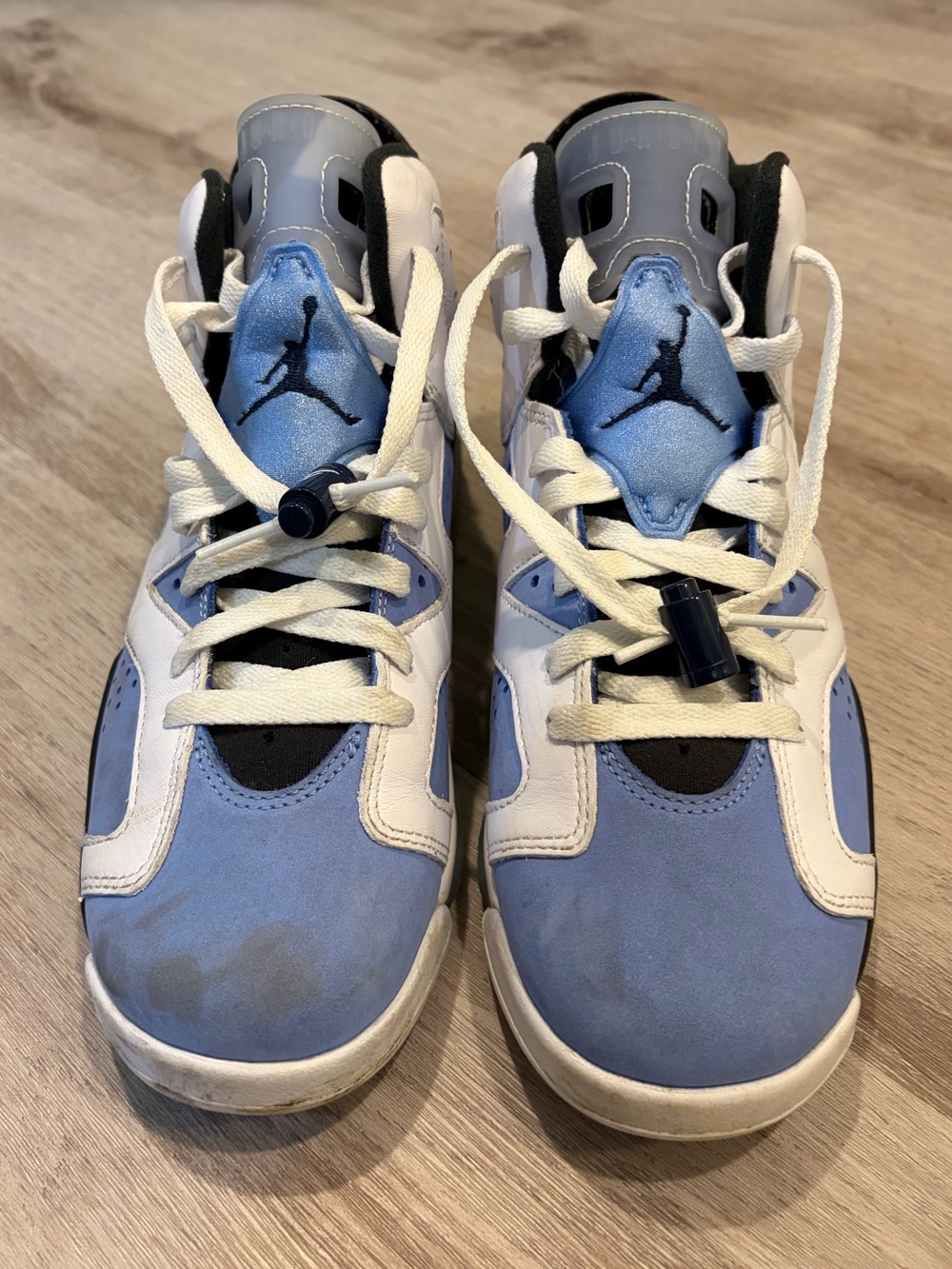 Nike Jordan 6 Retro UNC